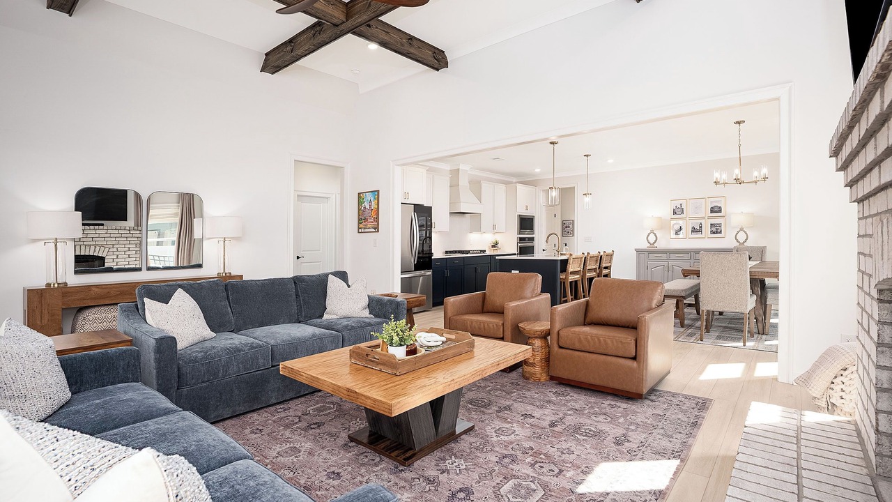 Photo of Livingroom in Auburn