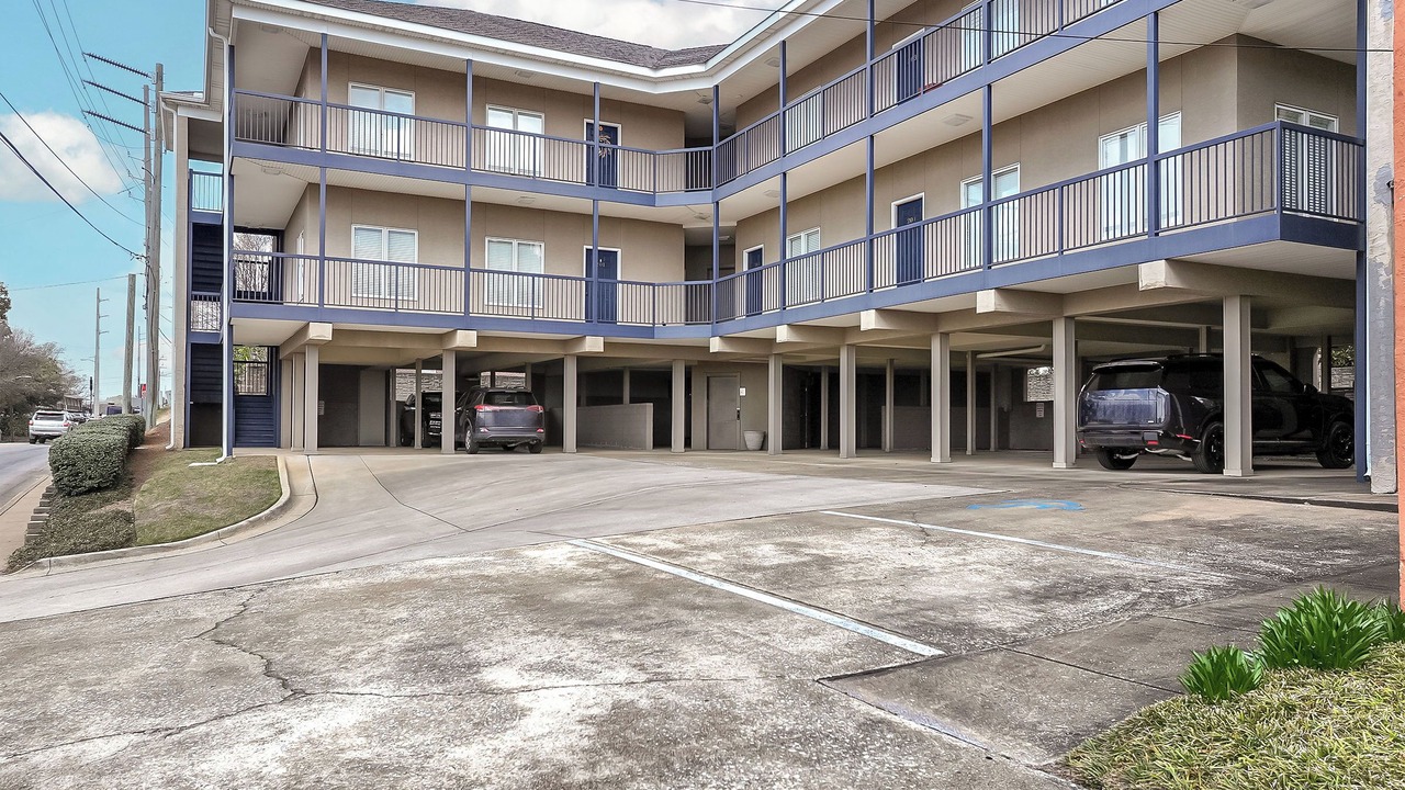 Photo of Outdoor in Auburn