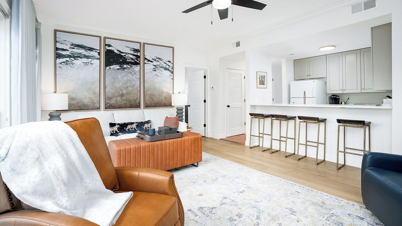 Photo of Livingroom in Auburn