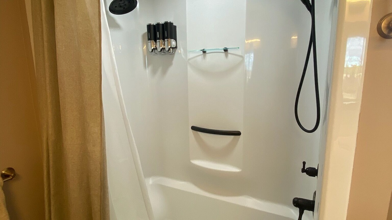 Photo of Bathroom in Herron