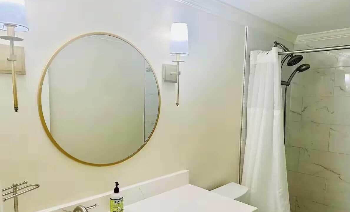 Photo of Bathroom in Daphne