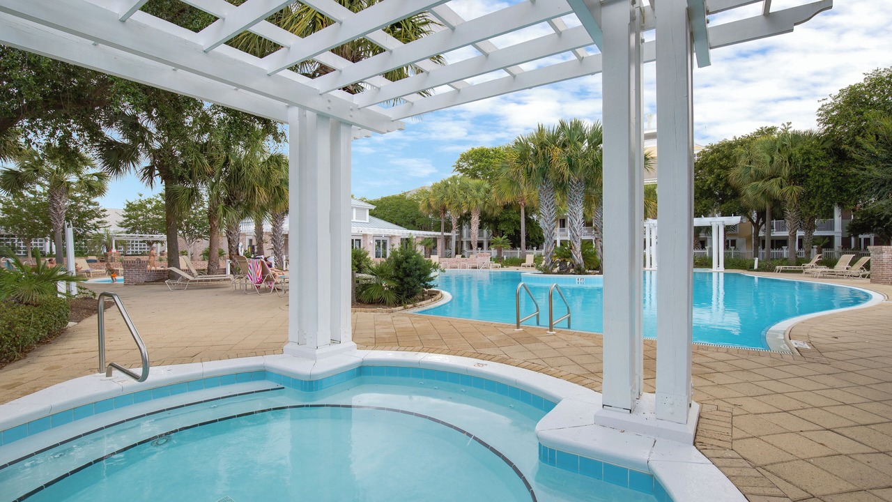 Photo of Outdoor in Baytowne Wharf