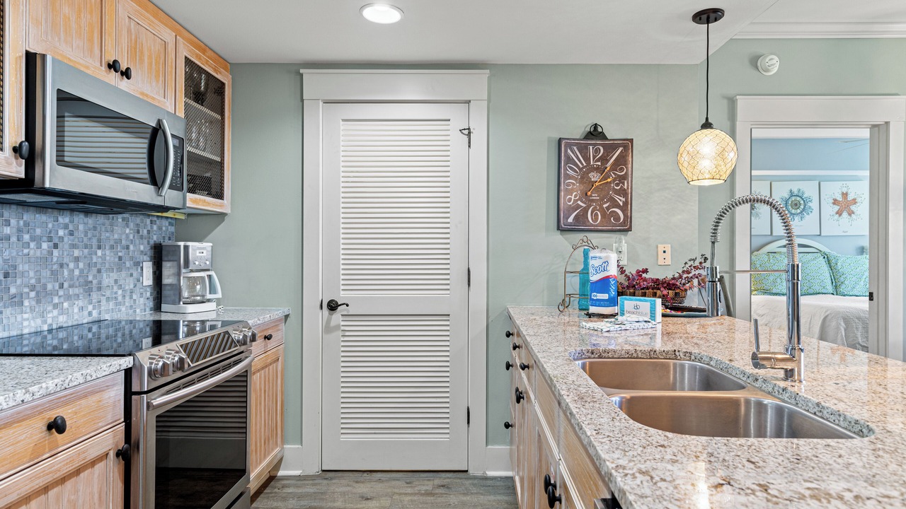 Photo of Kitchen in Baytowne Wharf