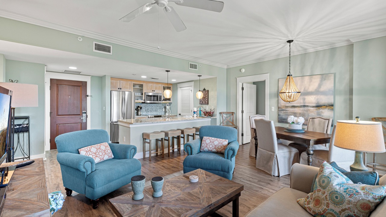 Photo of Livingroom in Baytowne Wharf