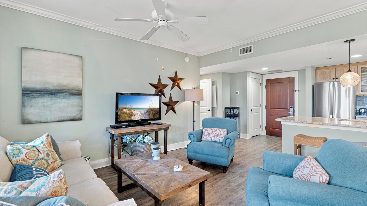 Photo of Livingroom in Baytowne Wharf