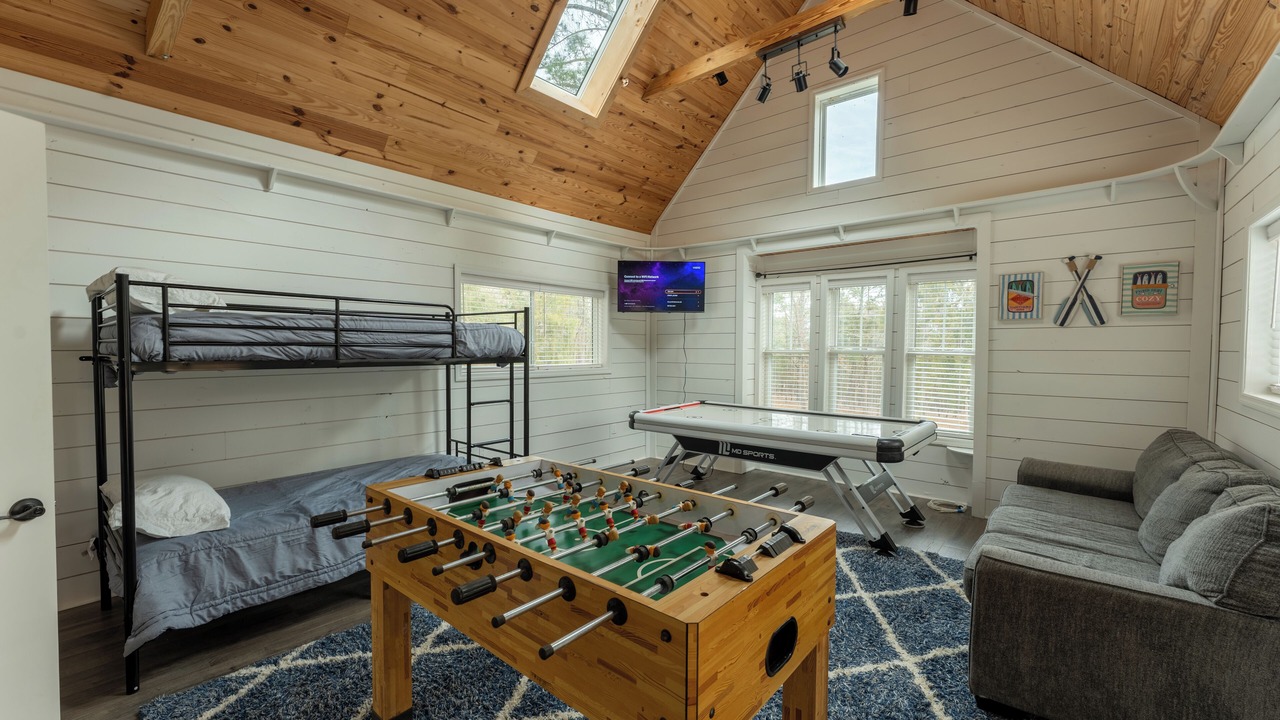Photo of Bedroom in Appling