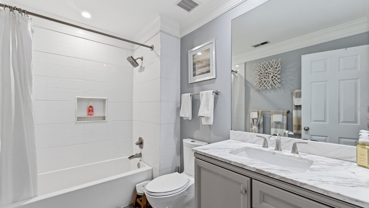Photo of Bathroom in Mableton