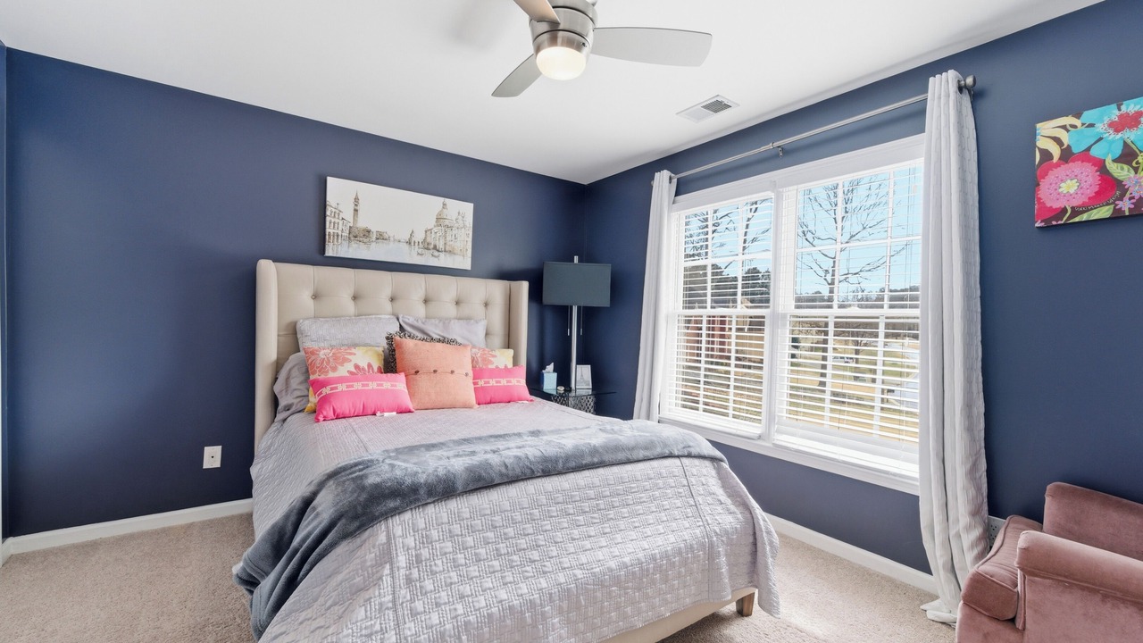 Photo of Bedroom in Mableton