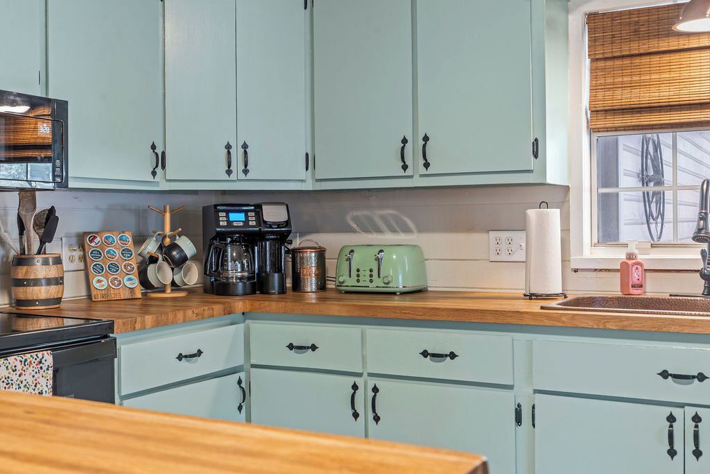 Photo of Kitchen in Peach Orchard