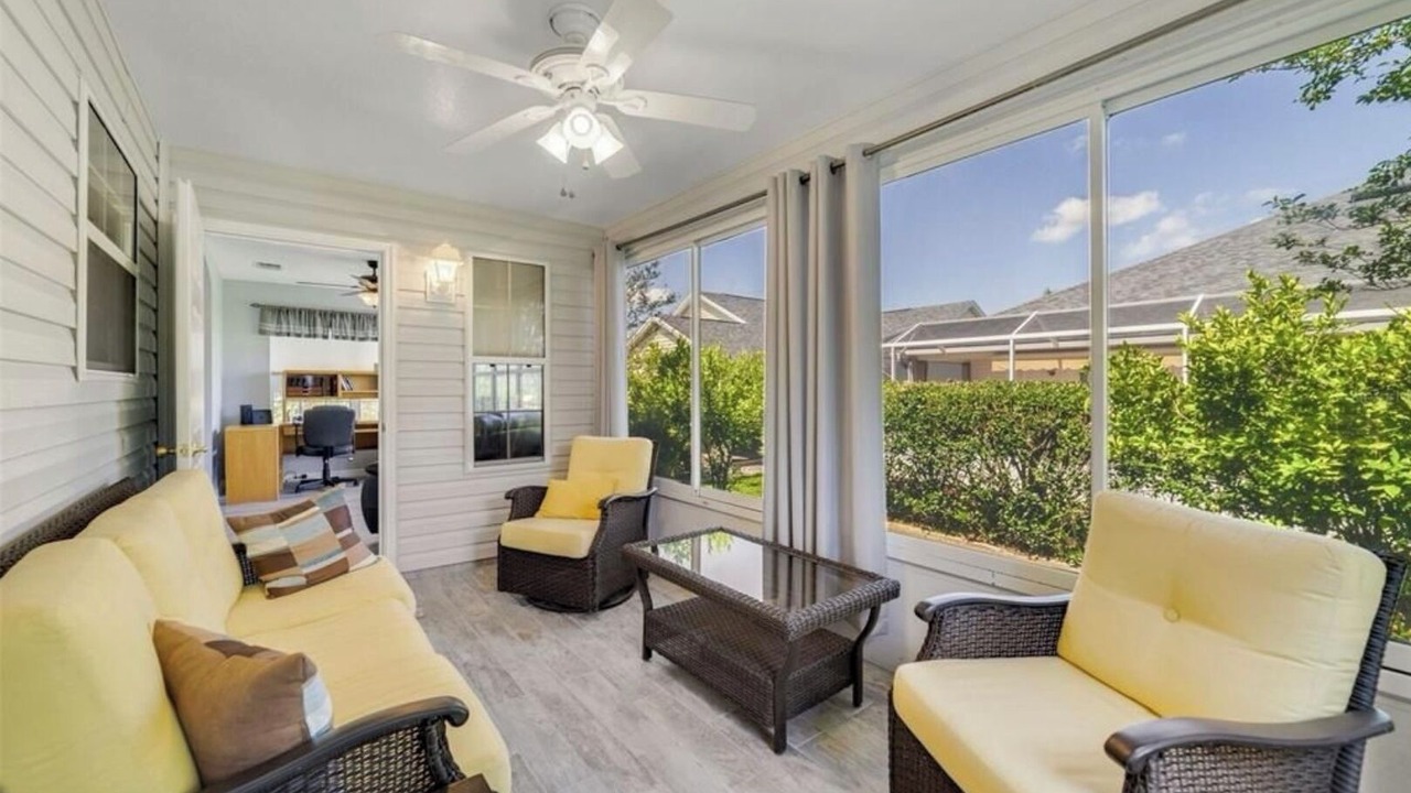 Photo of Livingroom in Chatham