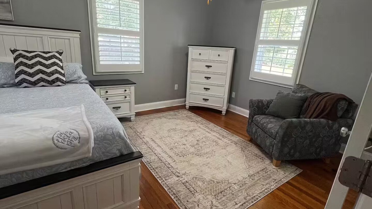 Photo of Bedroom in Guntersville