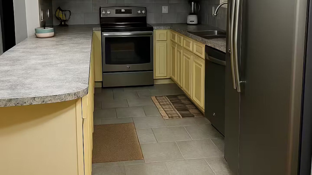 Photo of Kitchen in Guntersville