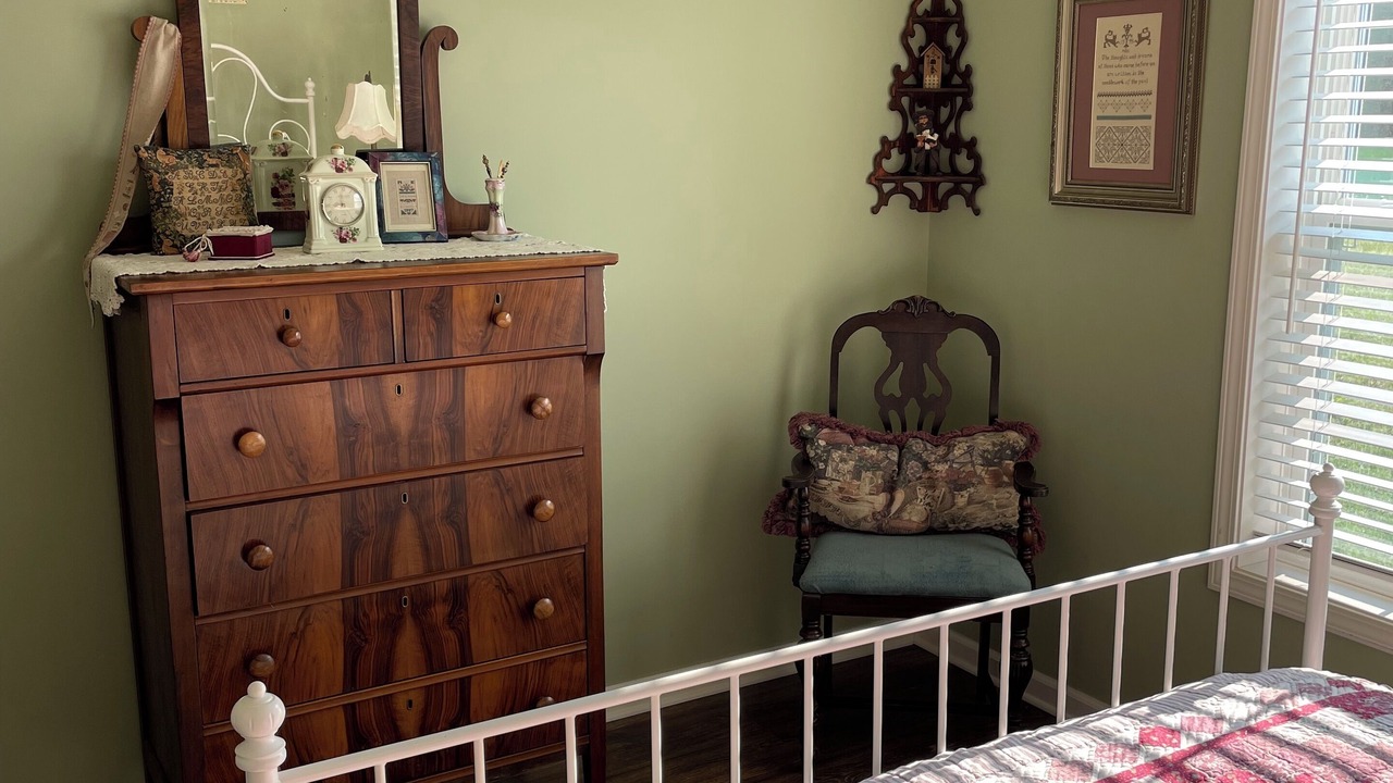 Photo of Bedroom in Eatonton