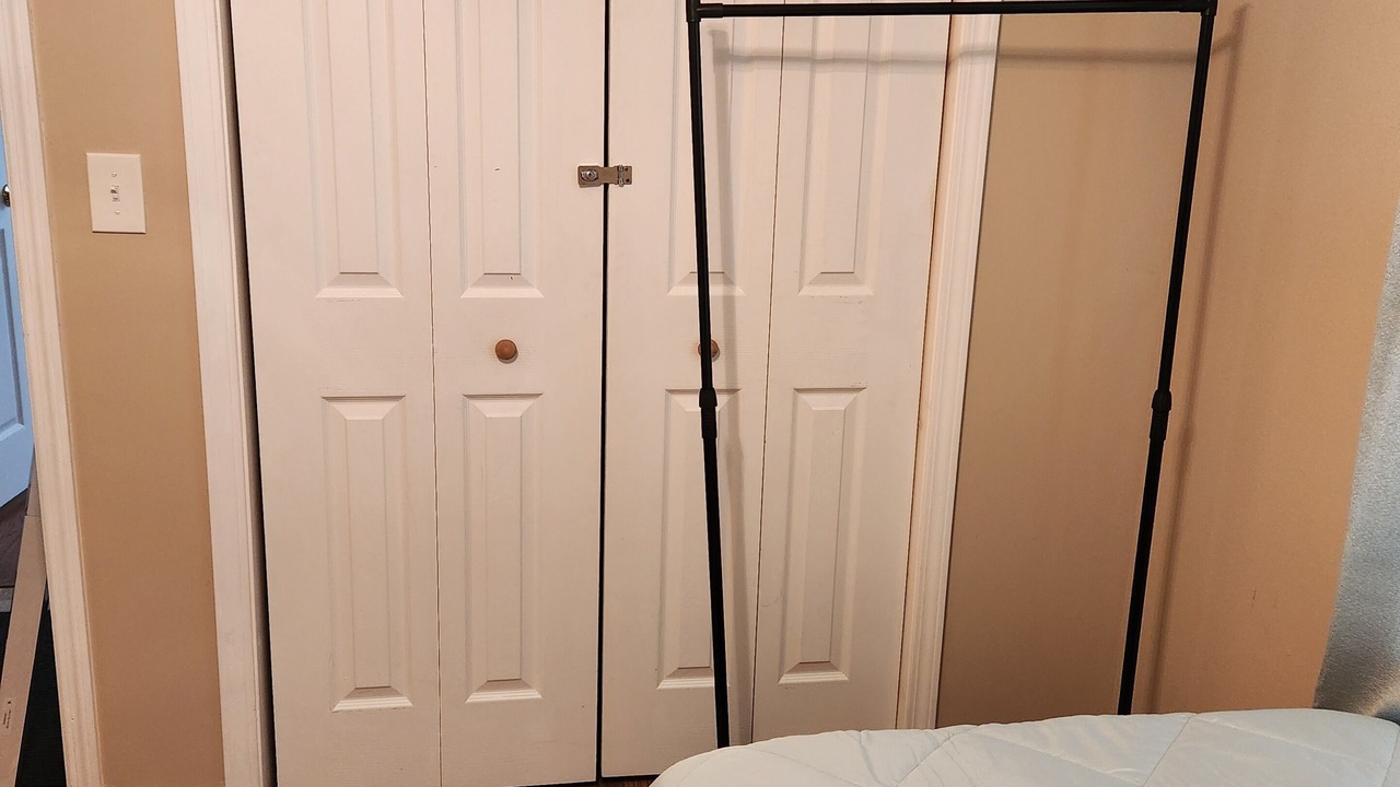 Photo of Bedroom in Childersburg
