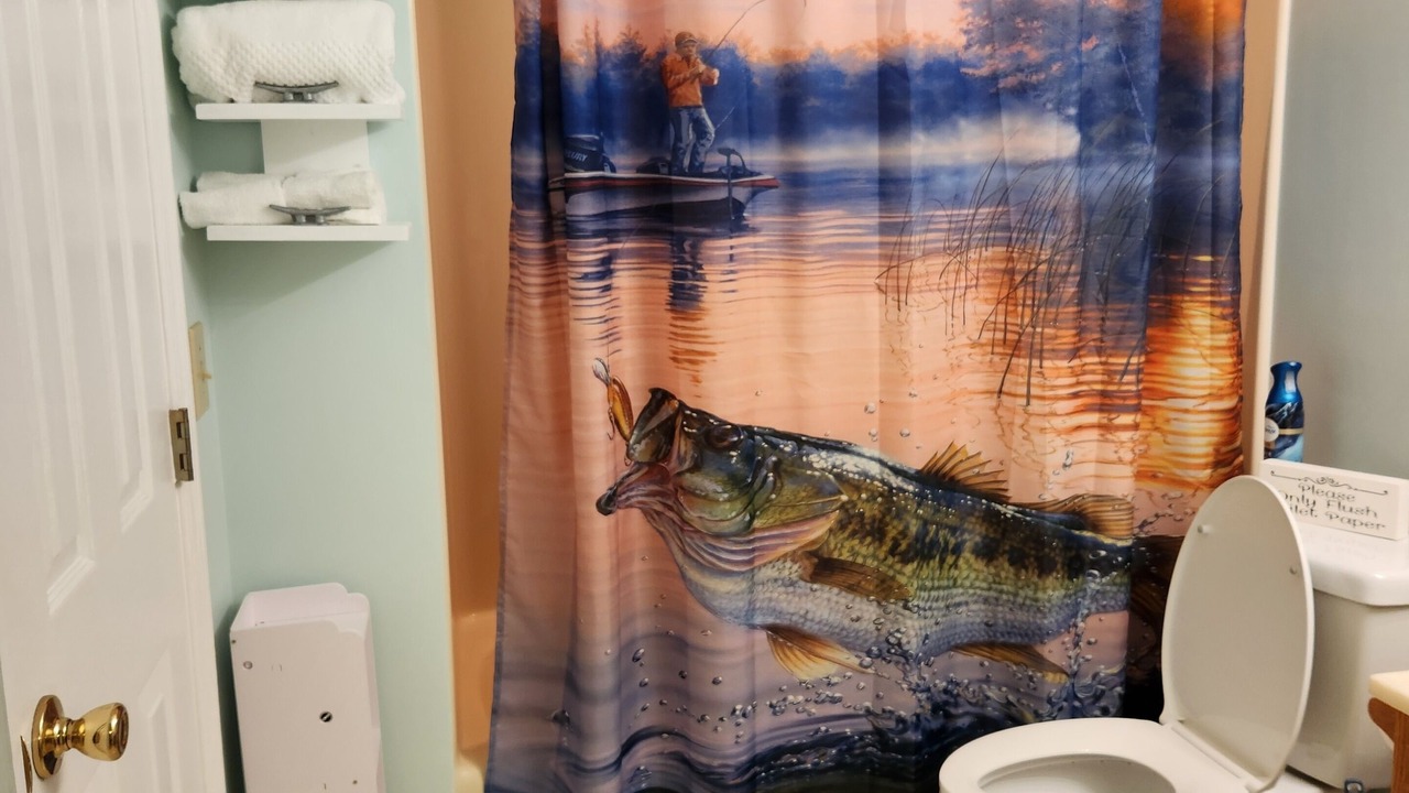 Photo of Bathroom in Childersburg