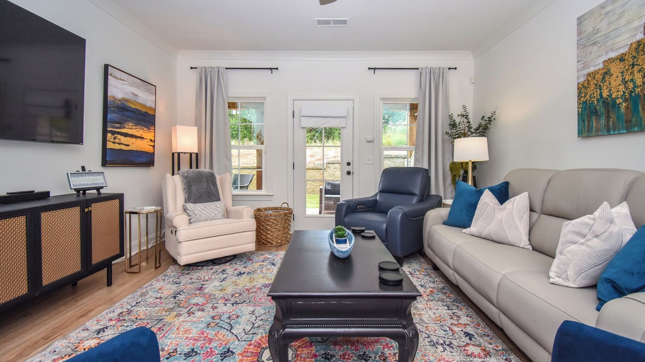 Photo of Livingroom in Auburn - Opelika