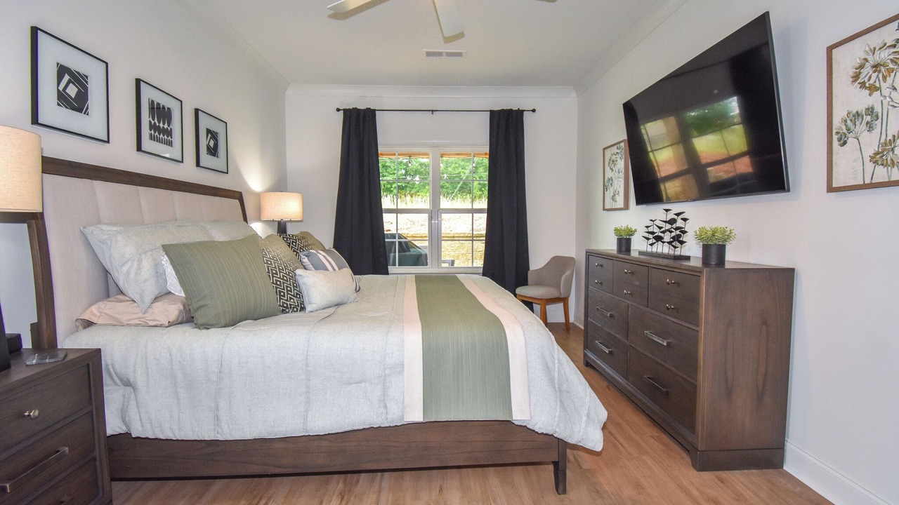 Photo of Bedroom in Auburn - Opelika