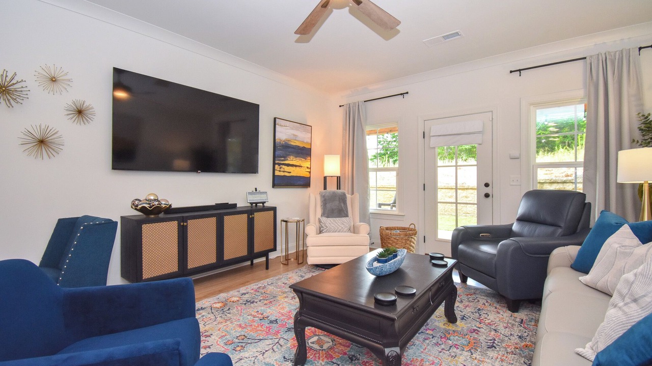 Photo of Livingroom in Auburn - Opelika
