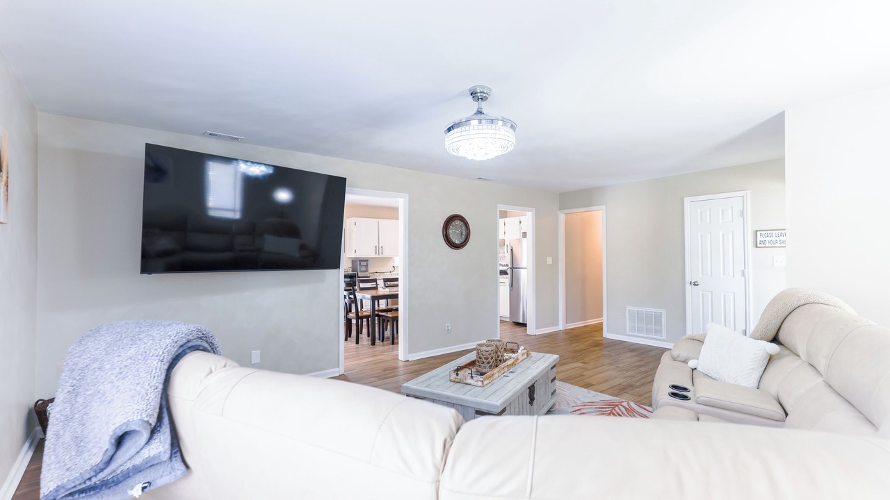 Photo of Livingroom in Valdosta