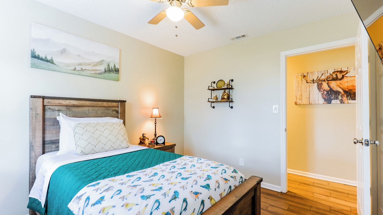 Photo of Bedroom in Valdosta
