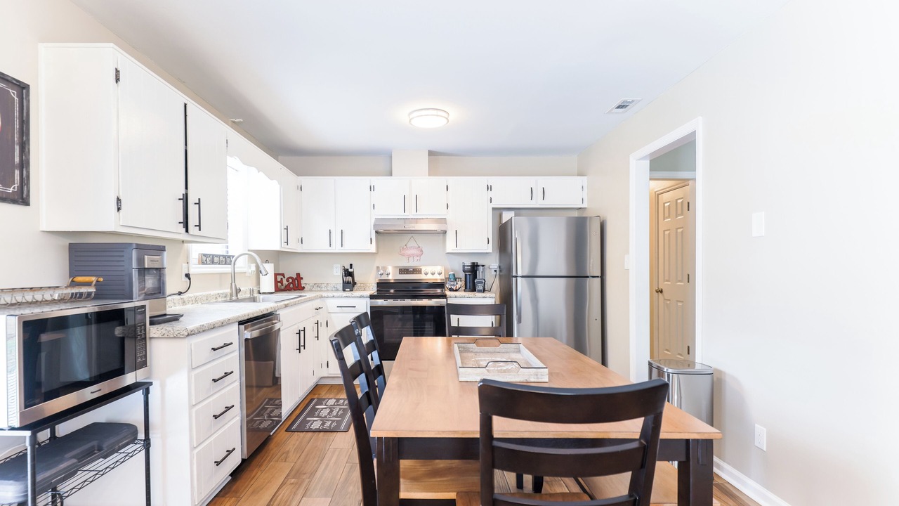 Photo of Kitchen in Valdosta
