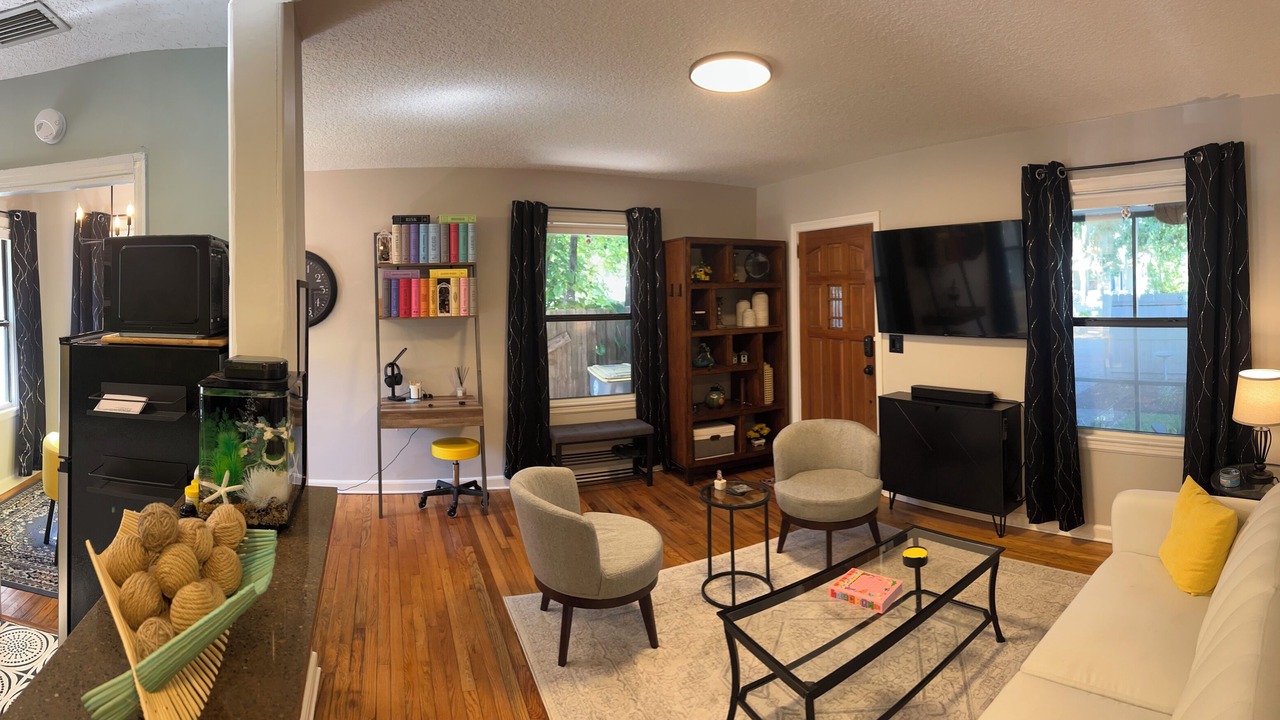 Photo of Livingroom in South Riverside