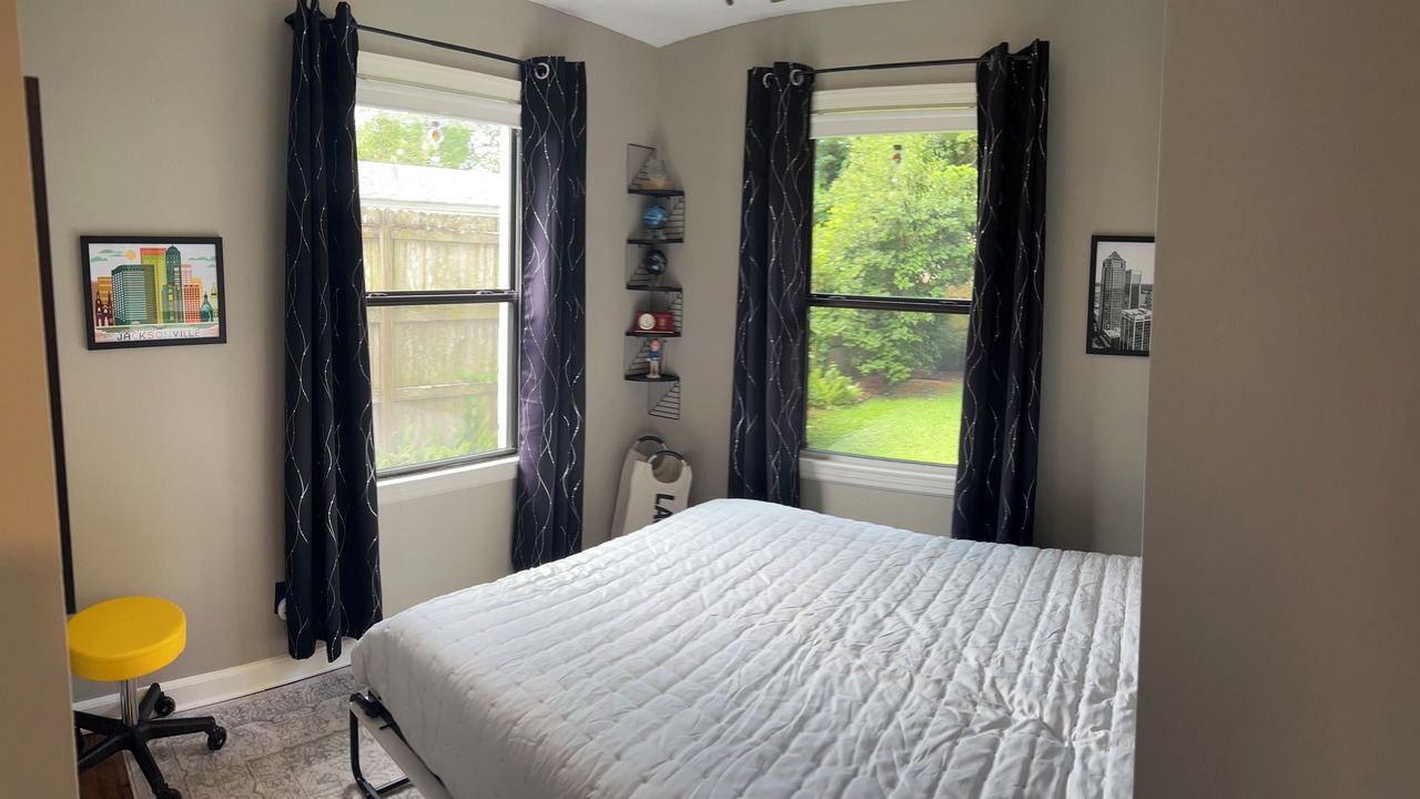 Photo of Bedroom in South Riverside