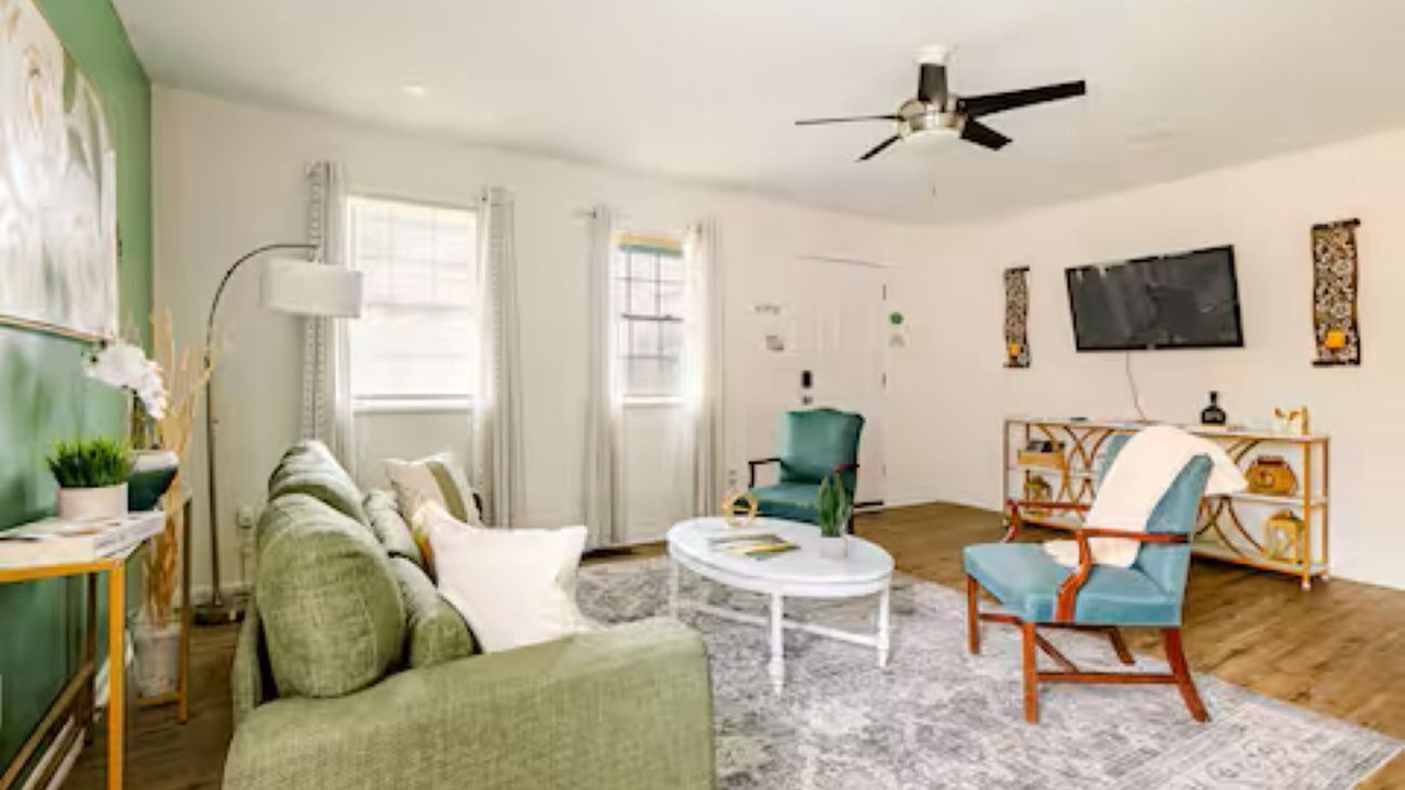 Photo of Livingroom in Austell