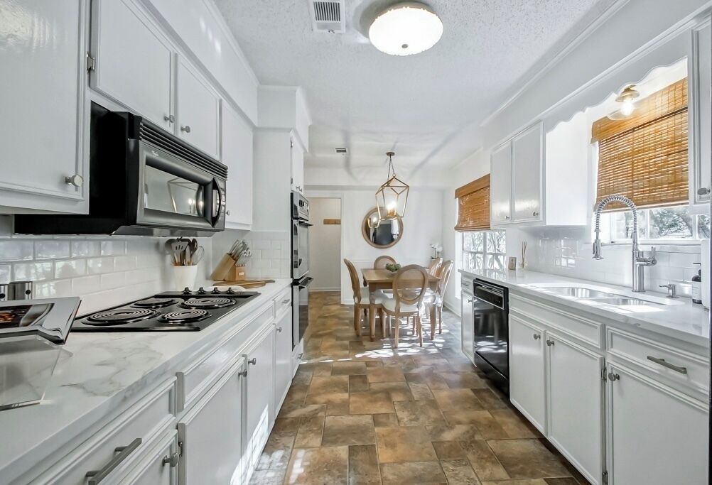 Photo of Kitchen in Highlands - Perkins