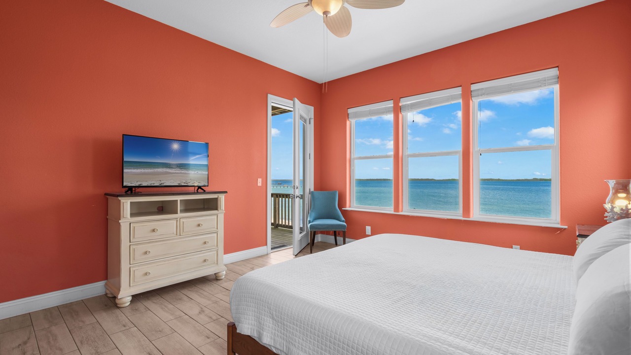 Photo of Bedroom in Pensacola Beach