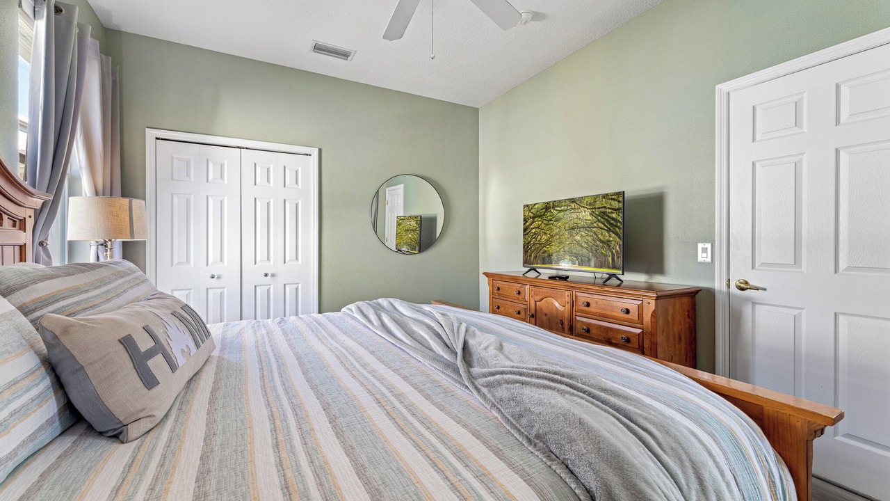 Photo of Bedroom in Florida Pines