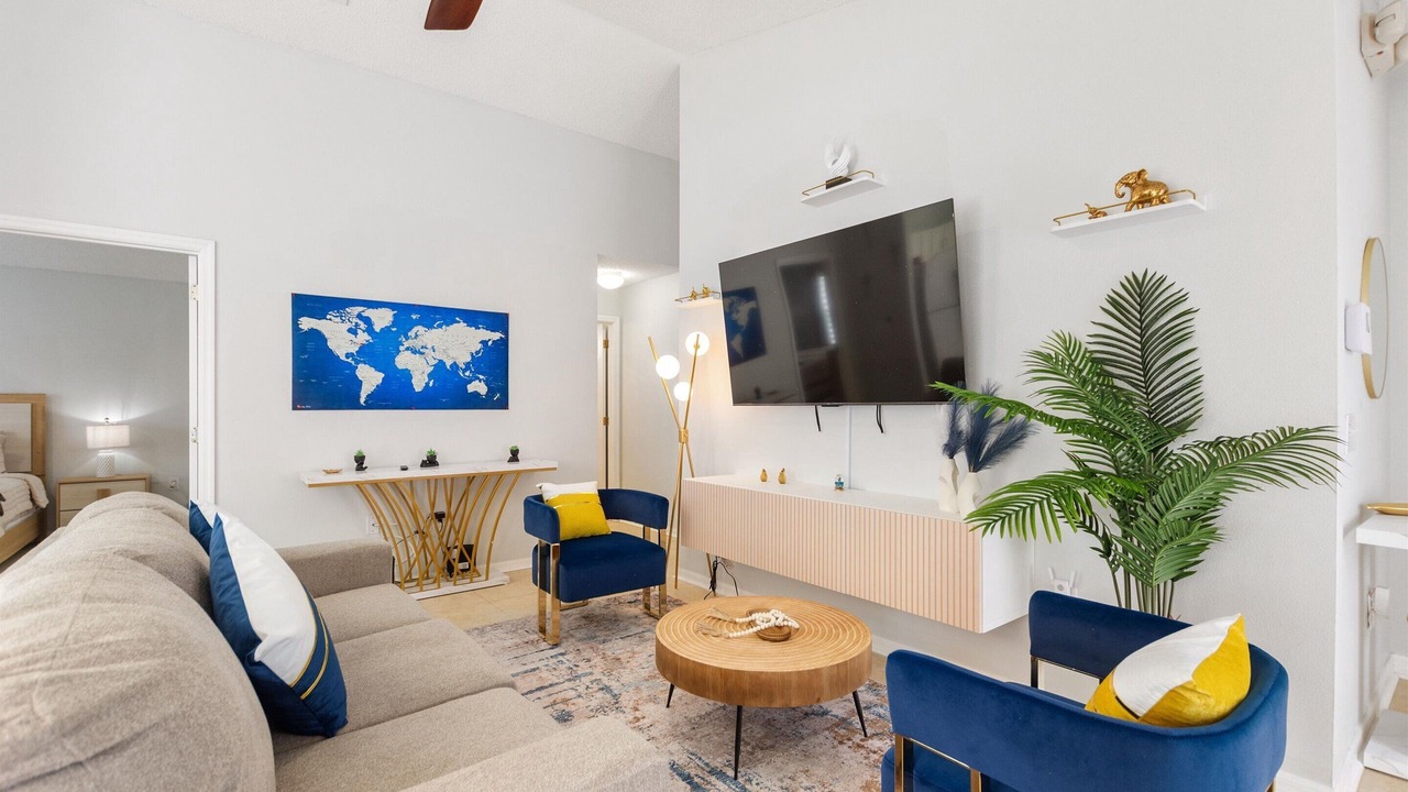Photo of Livingroom in Haines City