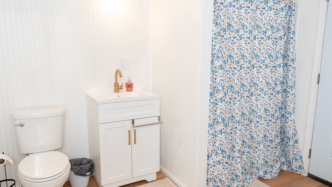 Photo of Bathroom in Selma