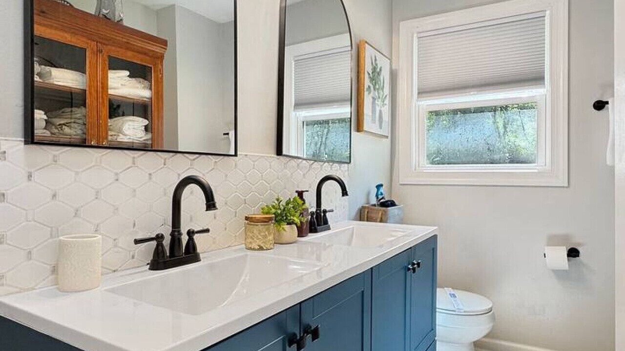 Photo of Bathroom in Skyland Park