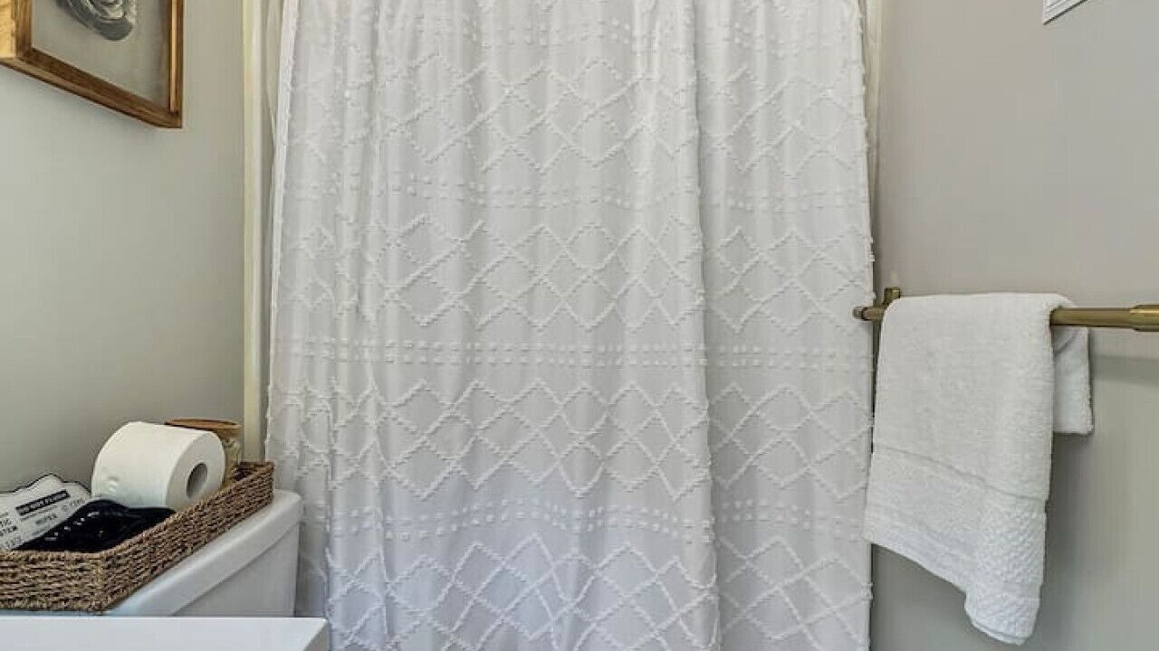 Photo of Bathroom in Skyland Park