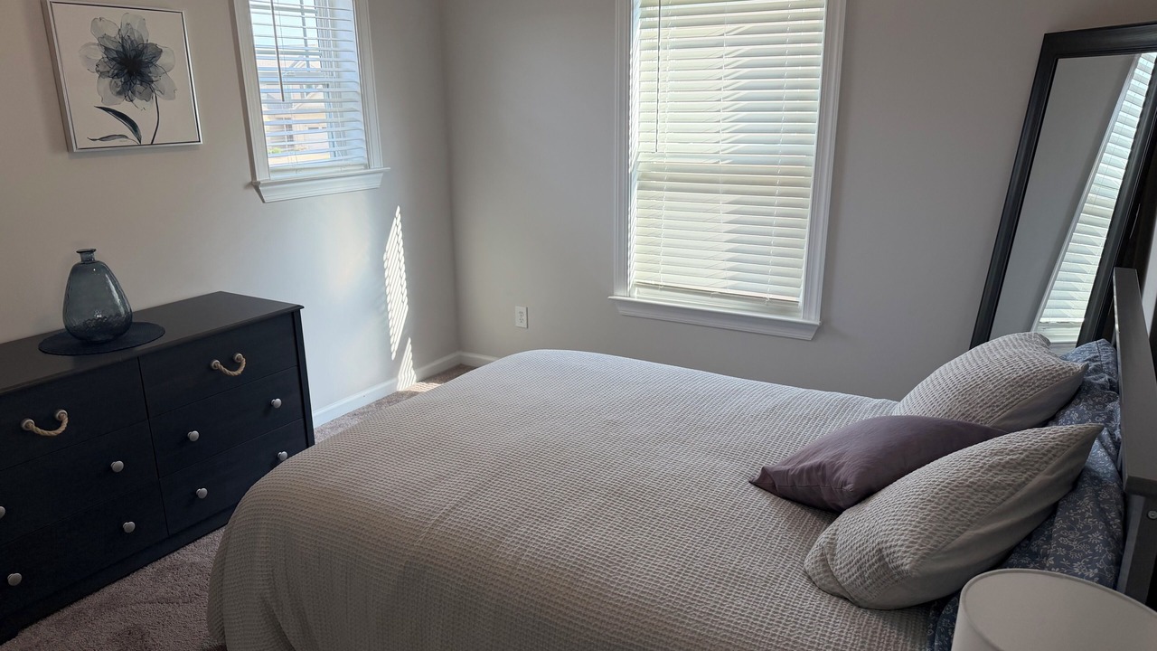 Photo of Bedroom in Grovetown
