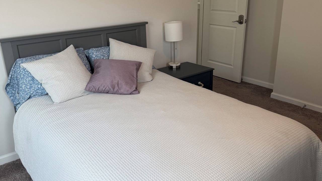 Photo of Bedroom in Grovetown
