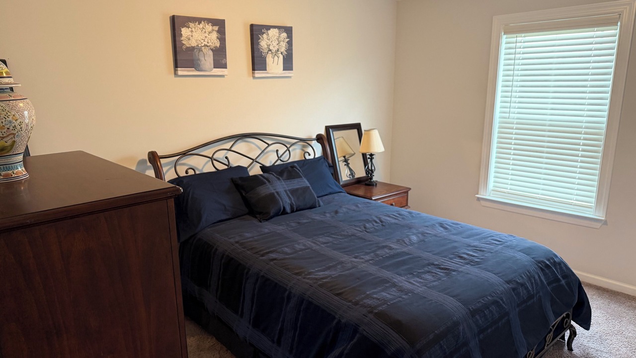 Photo of Bedroom in Grovetown