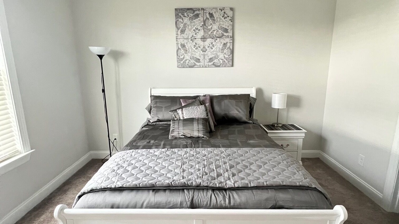Photo of Bedroom in Grovetown