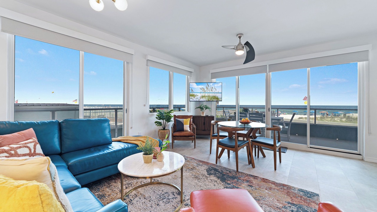 Photo of Livingroom in Orange Beach