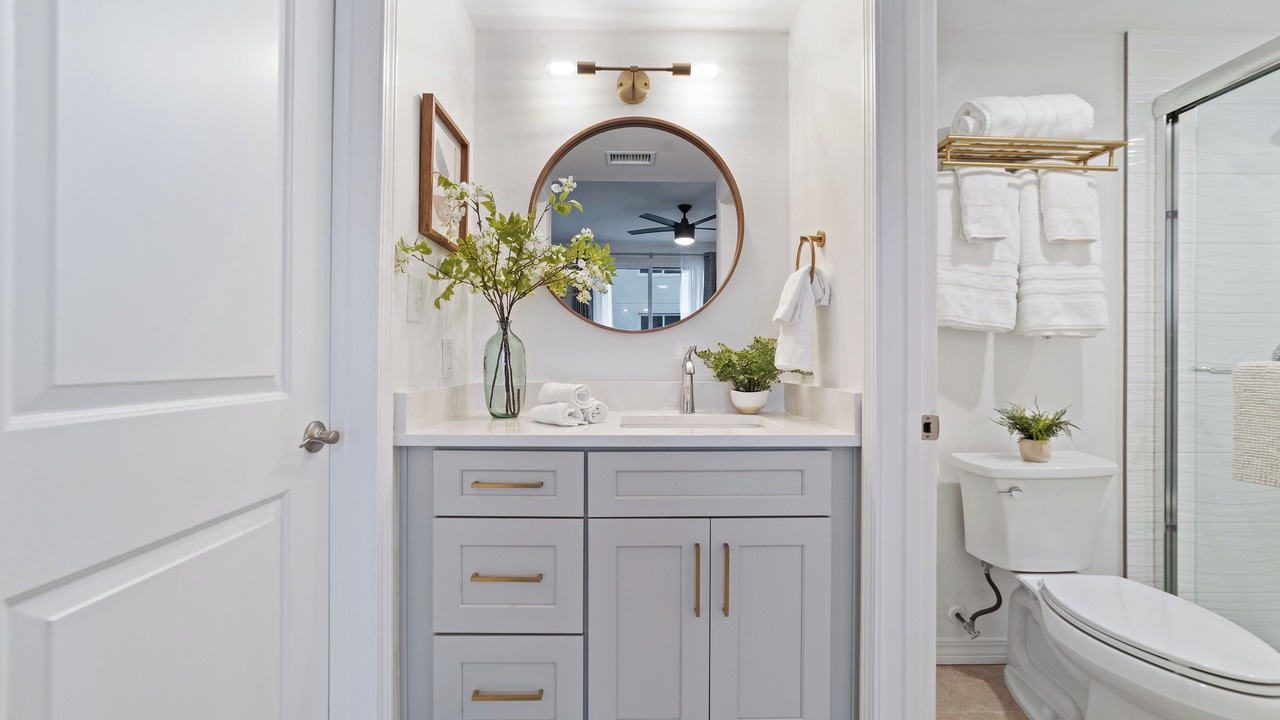 Photo of Bathroom in Orange Beach