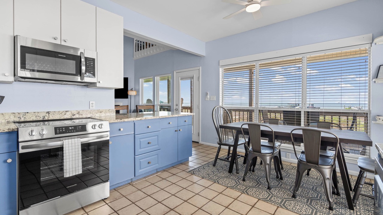 Photo of Kitchen in Dauphin Island