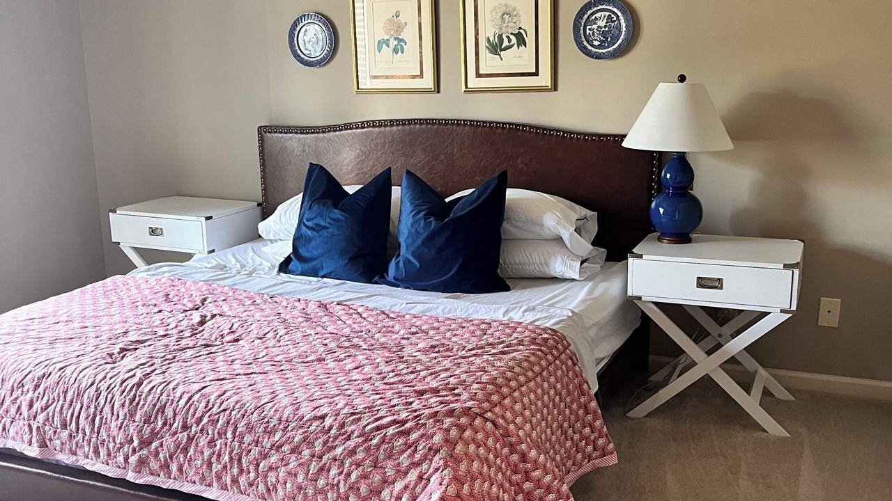Photo of Bedroom in Lake Purdy