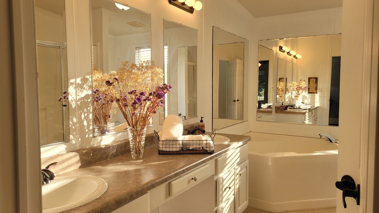 Photo of Bathroom in Northside