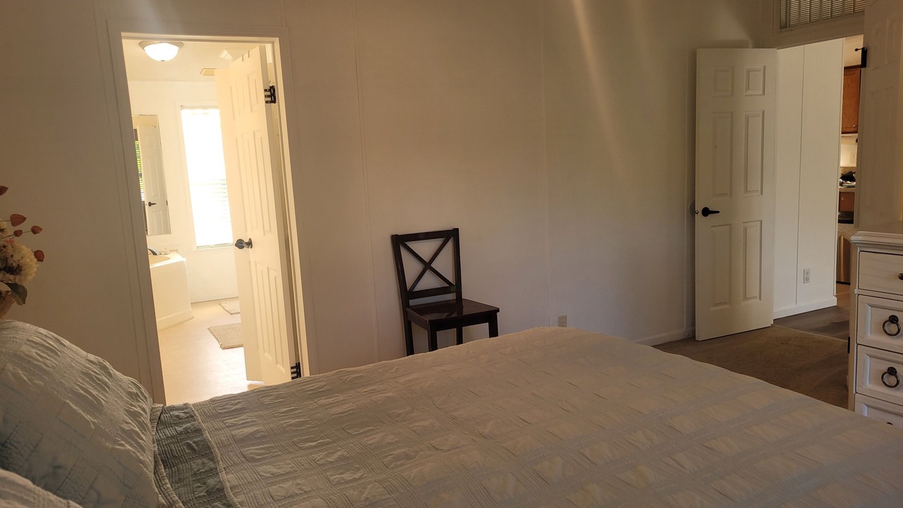 Photo of Bedroom in Northside