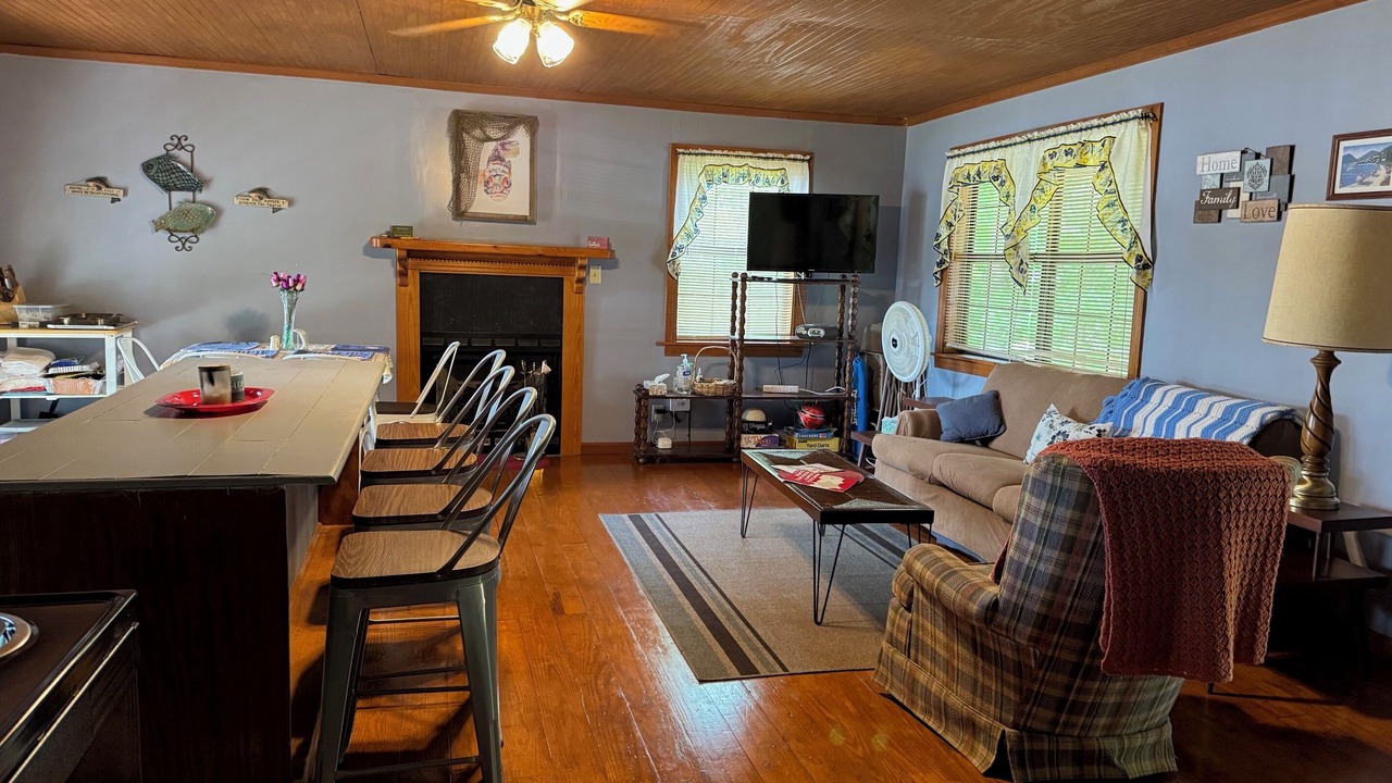 Photo of Livingroom in Milledgeville