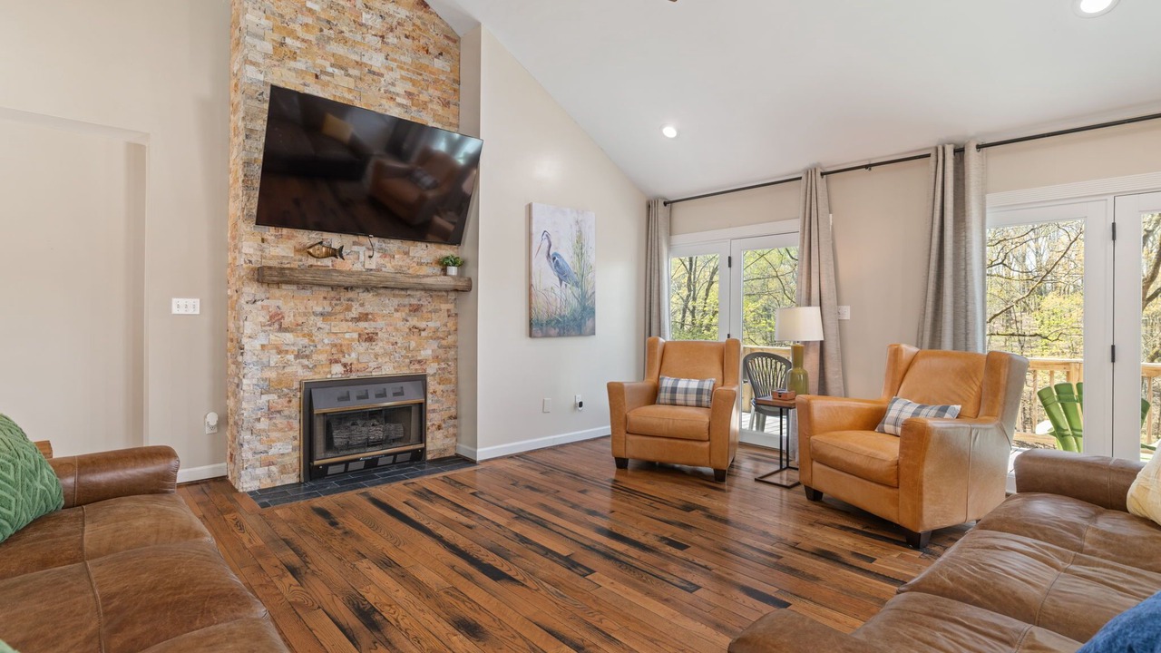 Photo of Livingroom in Muscle Shoals