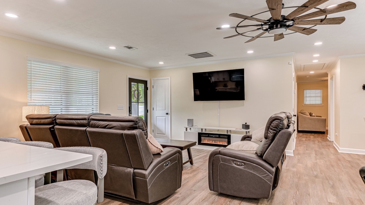 Photo of Livingroom in Martinez