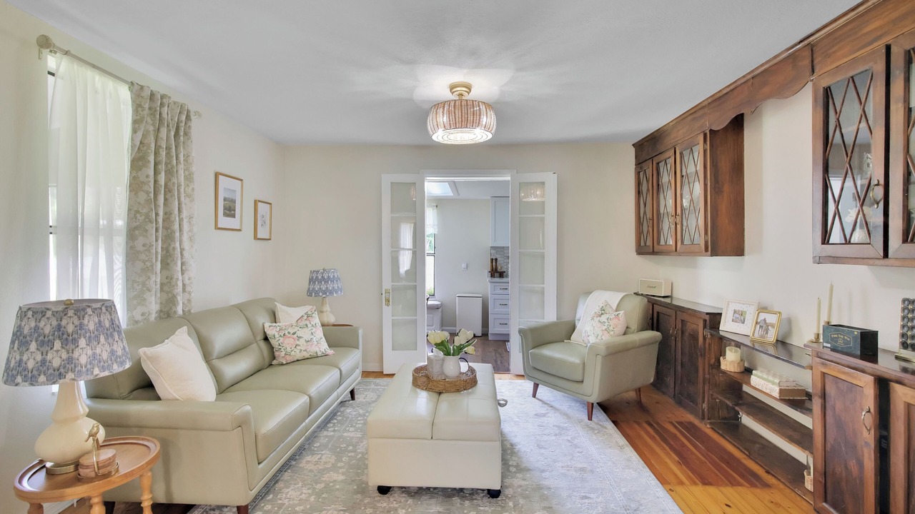Photo of Livingroom in Umatilla