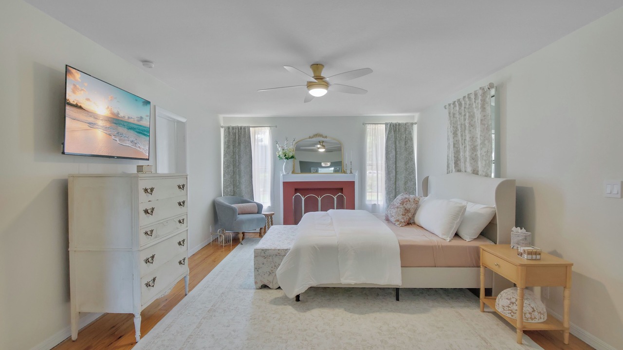 Photo of Bedroom in Umatilla